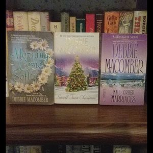 Debbie Macomber Paper Back Books